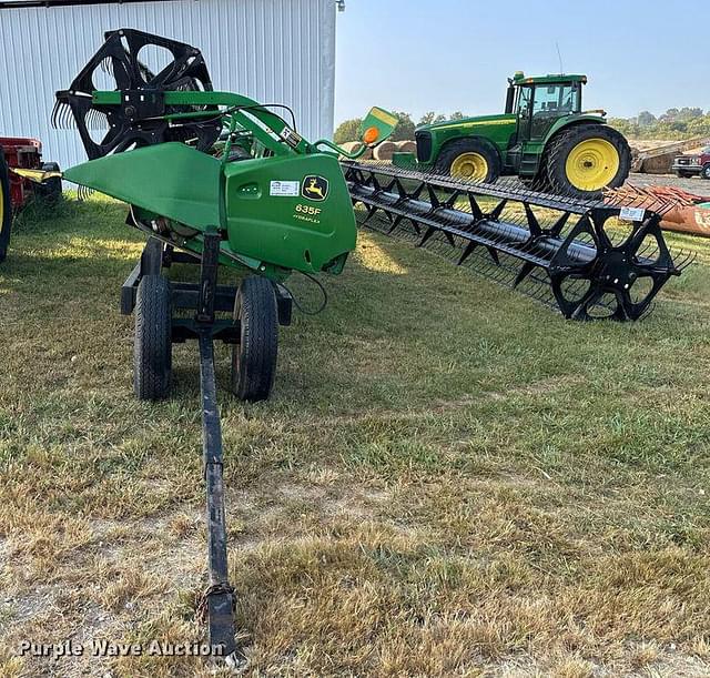 Image of John Deere 635F equipment image 1