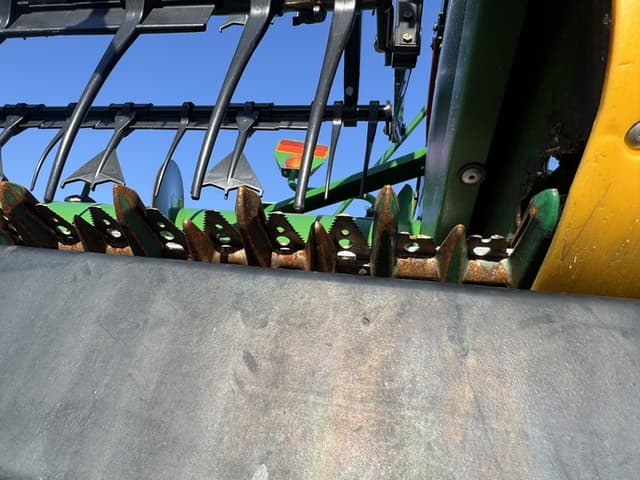 Image of John Deere 635F equipment image 3