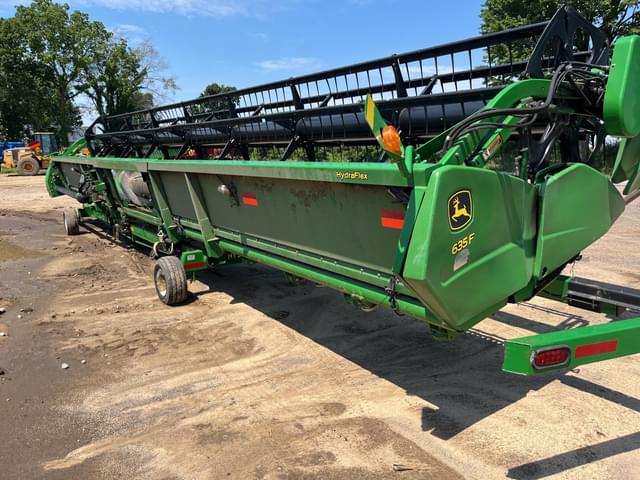 Image of John Deere 635F equipment image 3