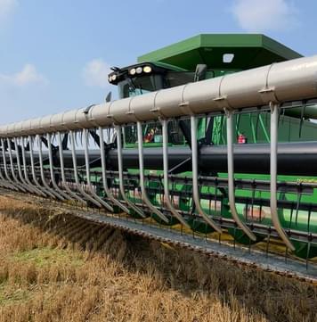 Main image John Deere 635F