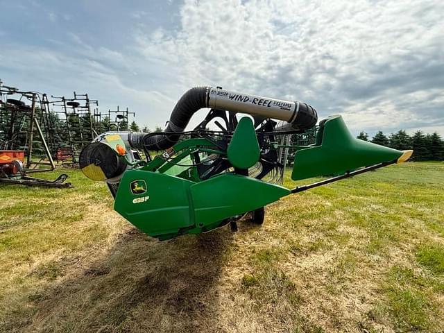 Image of John Deere 635F equipment image 2