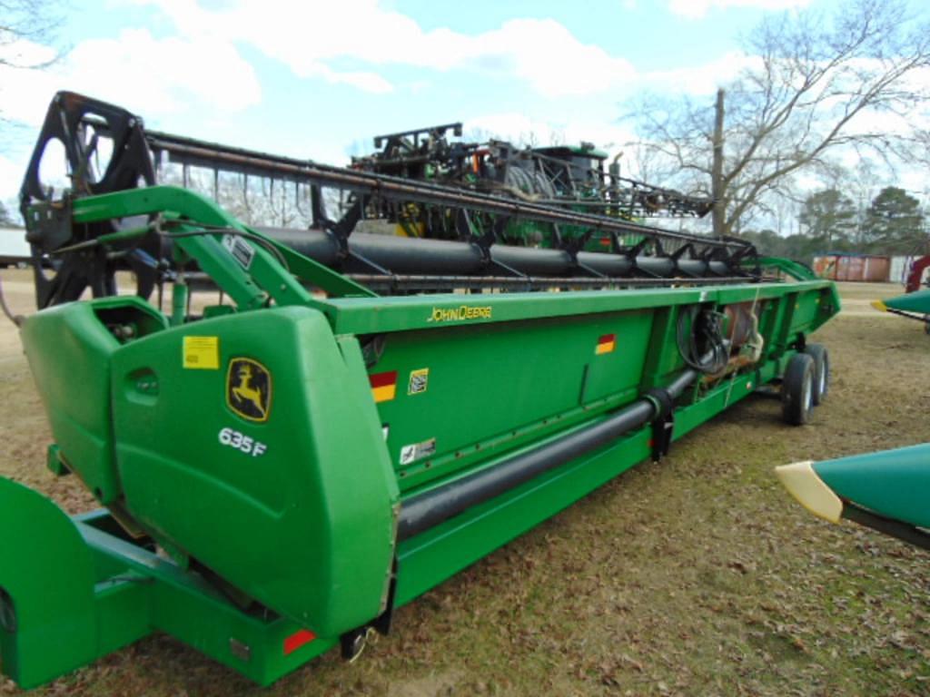 Image of John Deere 635F Primary image