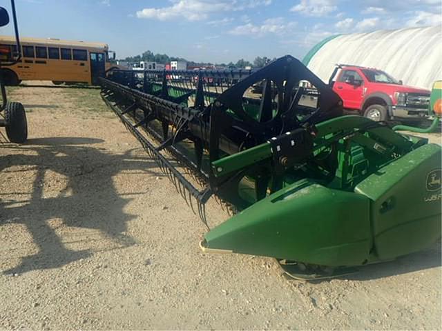 Image of John Deere 635F equipment image 1