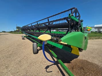 Main image John Deere 635F