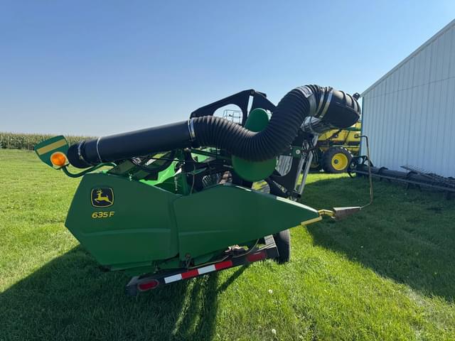 Image of John Deere 635F equipment image 2