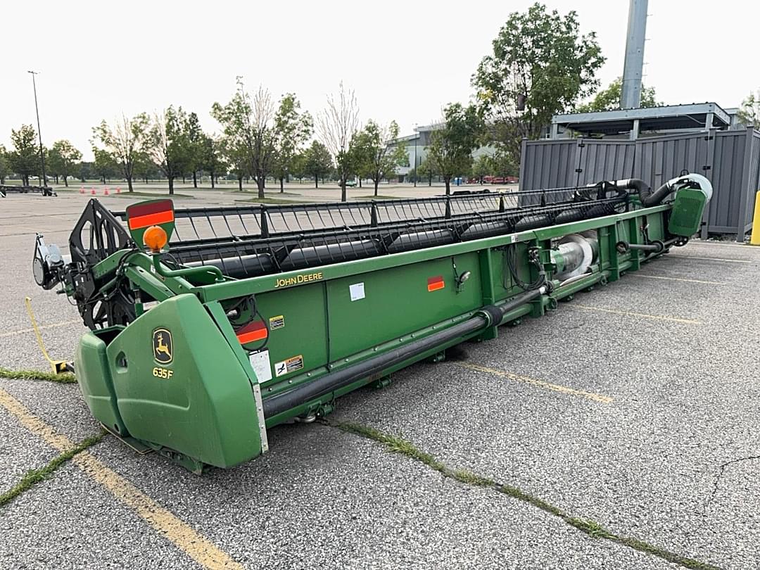 Image of John Deere 635F Primary image