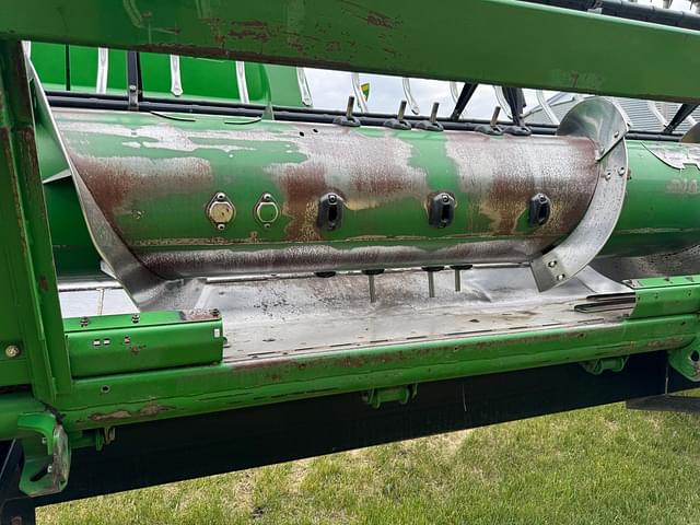 Image of John Deere 635F equipment image 3