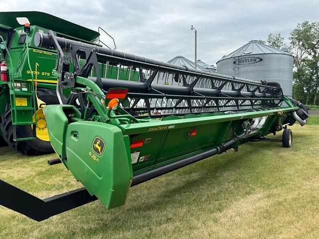 Image of John Deere 635F equipment image 1