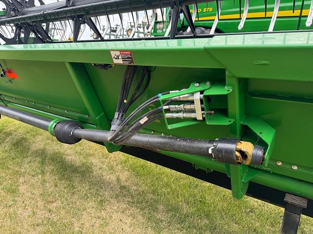 Image of John Deere 635F equipment image 2