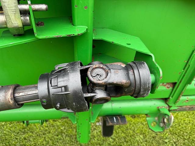 Image of John Deere 635F equipment image 4