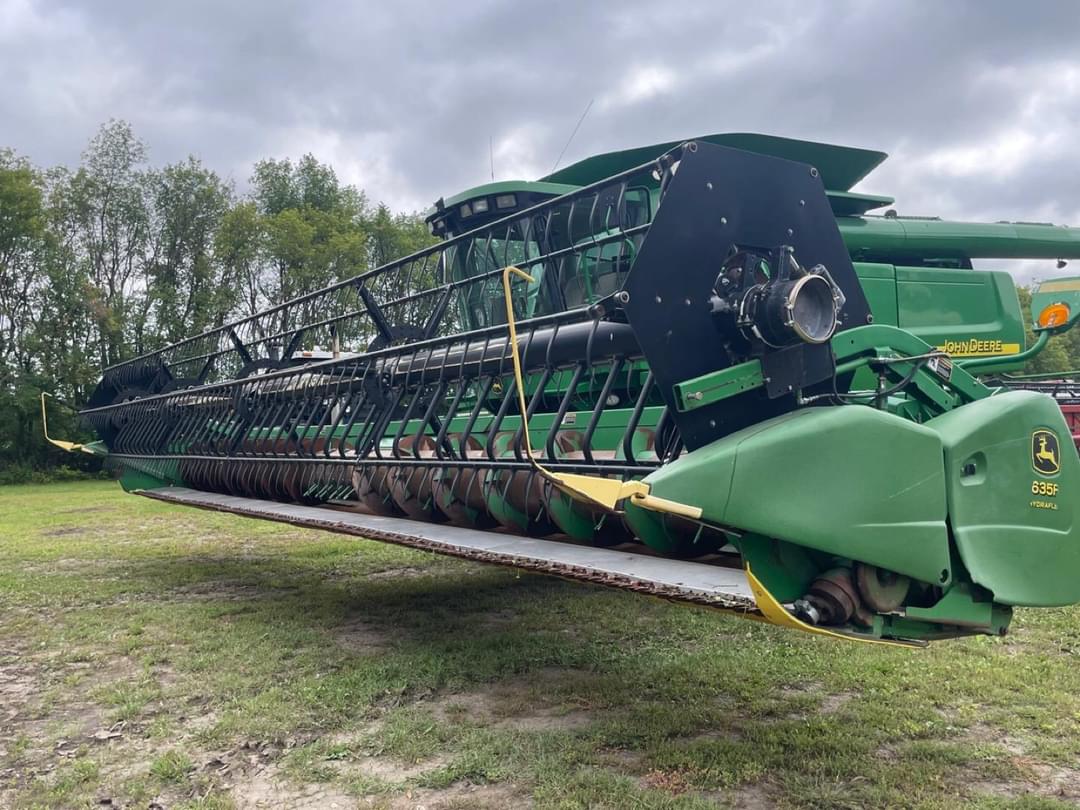 Image of John Deere 635F Primary image