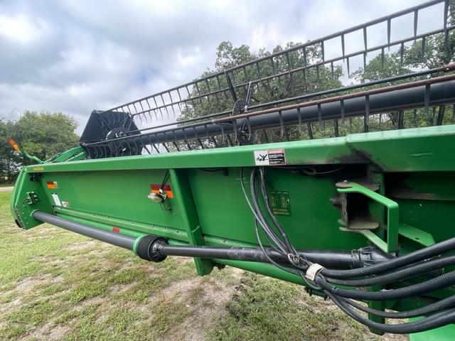 Image of John Deere 635F equipment image 2