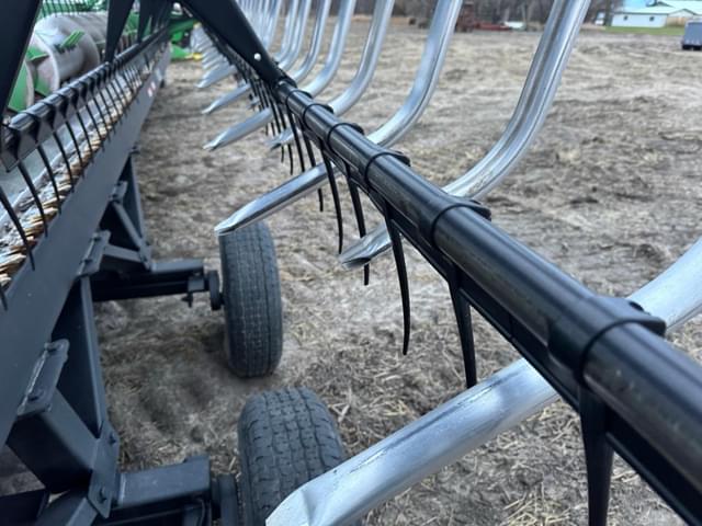 Image of John Deere 635F equipment image 2