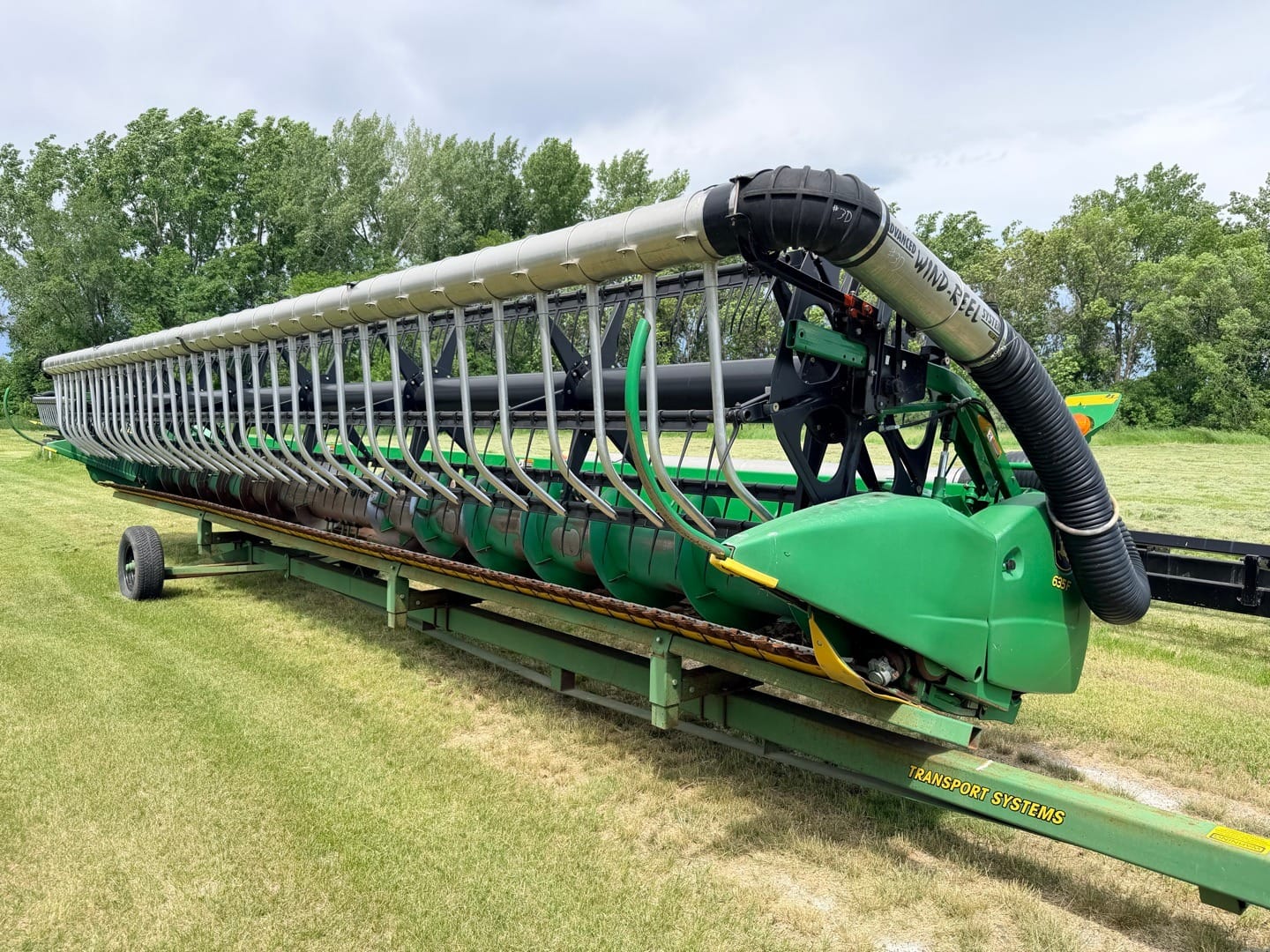 John Deere 635F Equipment Image0