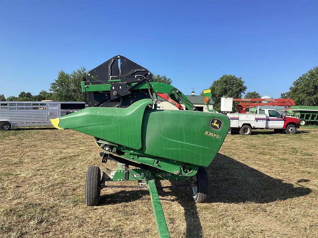 Image of John Deere 635FD Primary image