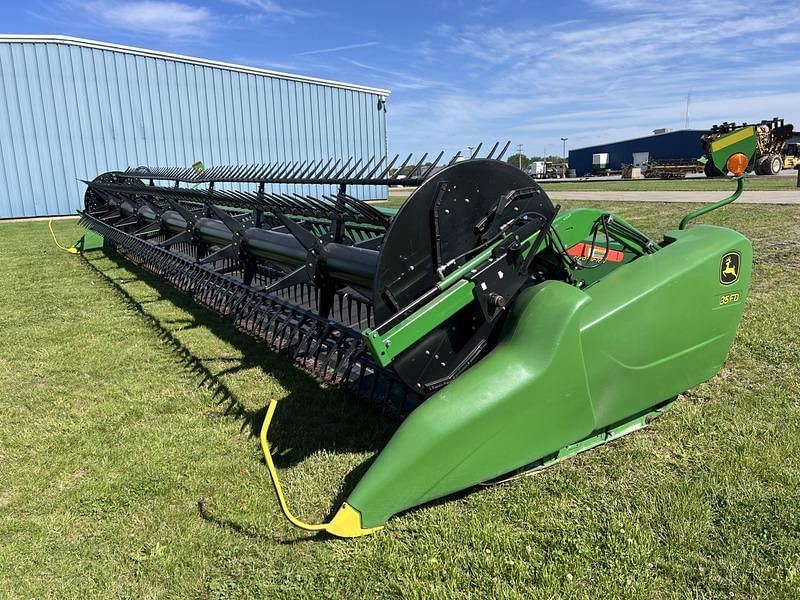 Image of John Deere 635FD Primary image