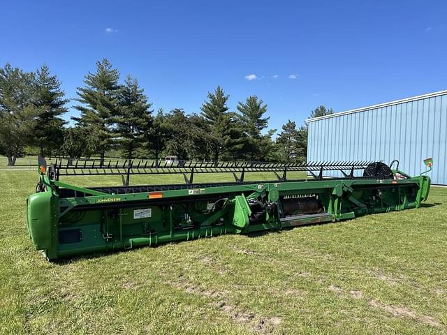 Image of John Deere 635FD equipment image 4