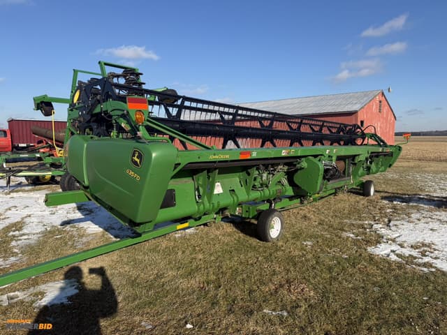 Image of John Deere 635FD equipment image 1