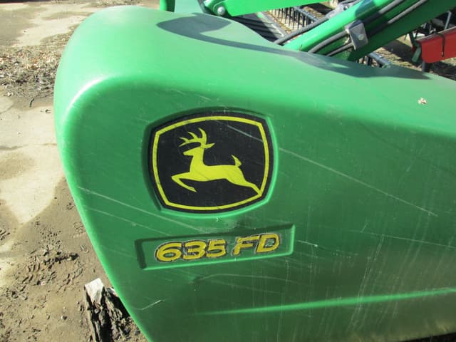 Image of John Deere 635FD equipment image 4