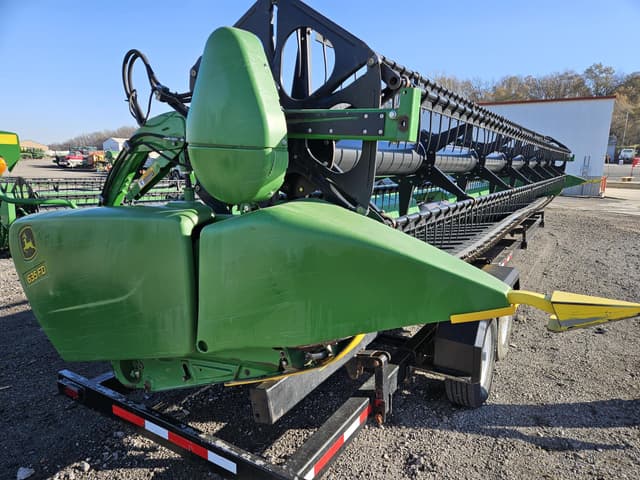 Image of John Deere 635FD equipment image 1