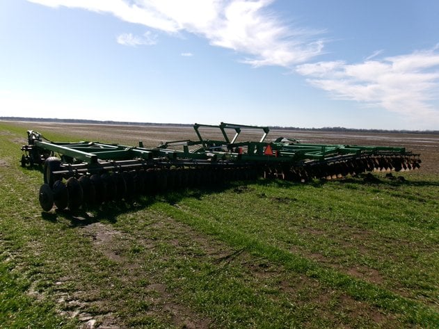 SOLD - John Deere 637 Tillage with 42 ft | Tractor Zoom