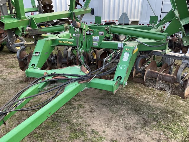 Image of John Deere 637 equipment image 1