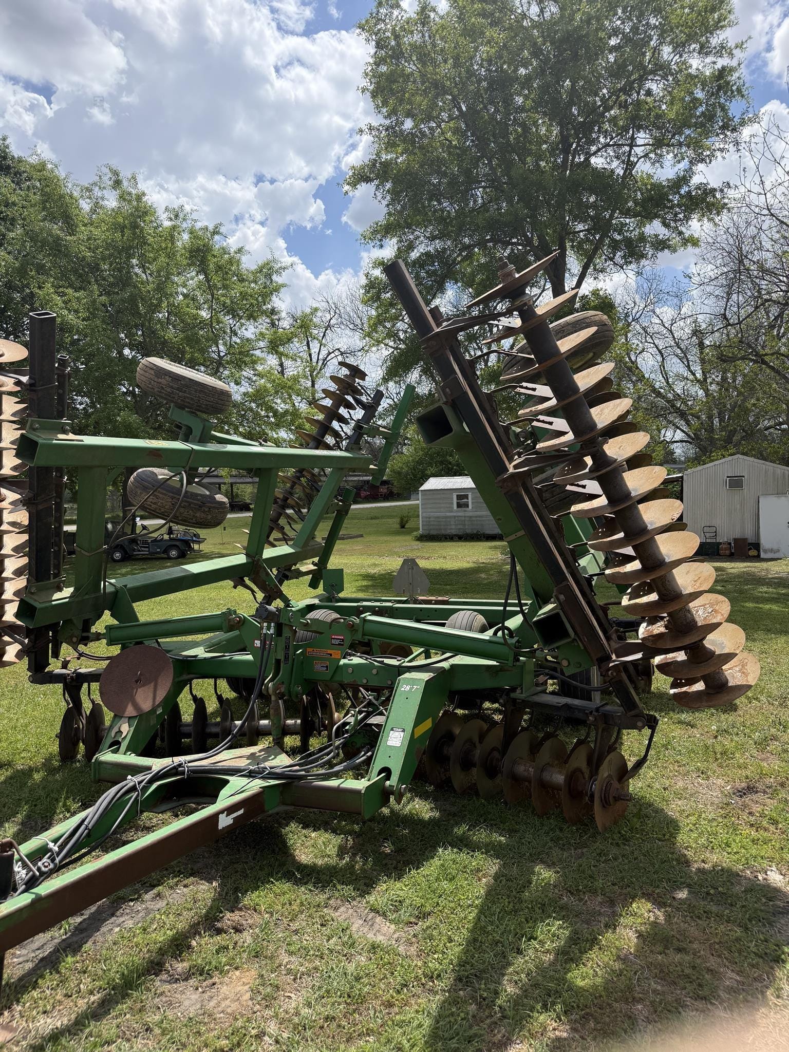John Deere 637 Equipment Image0