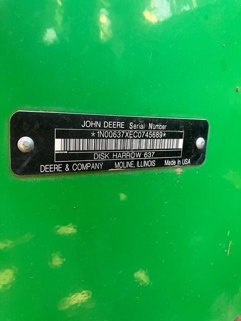 Image of John Deere 637 equipment image 4