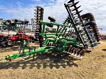 Main image John Deere 637