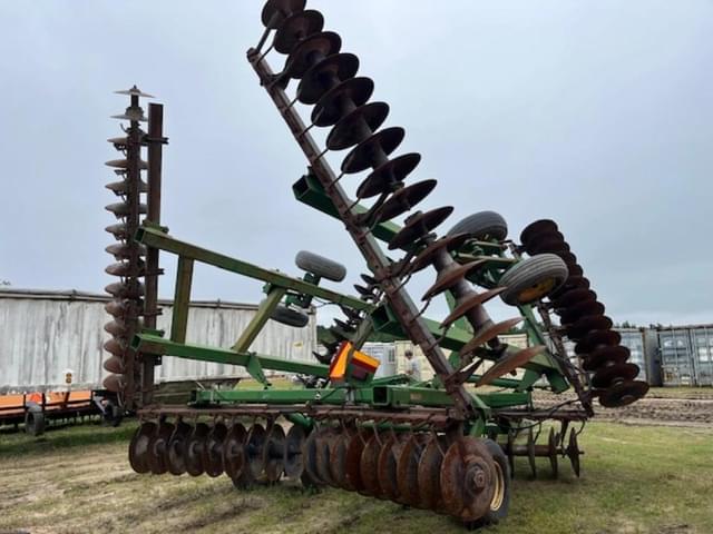 Image of John Deere 637 equipment image 3