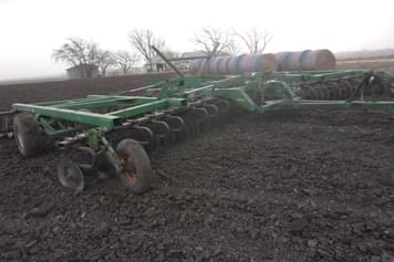 Main image John Deere 637