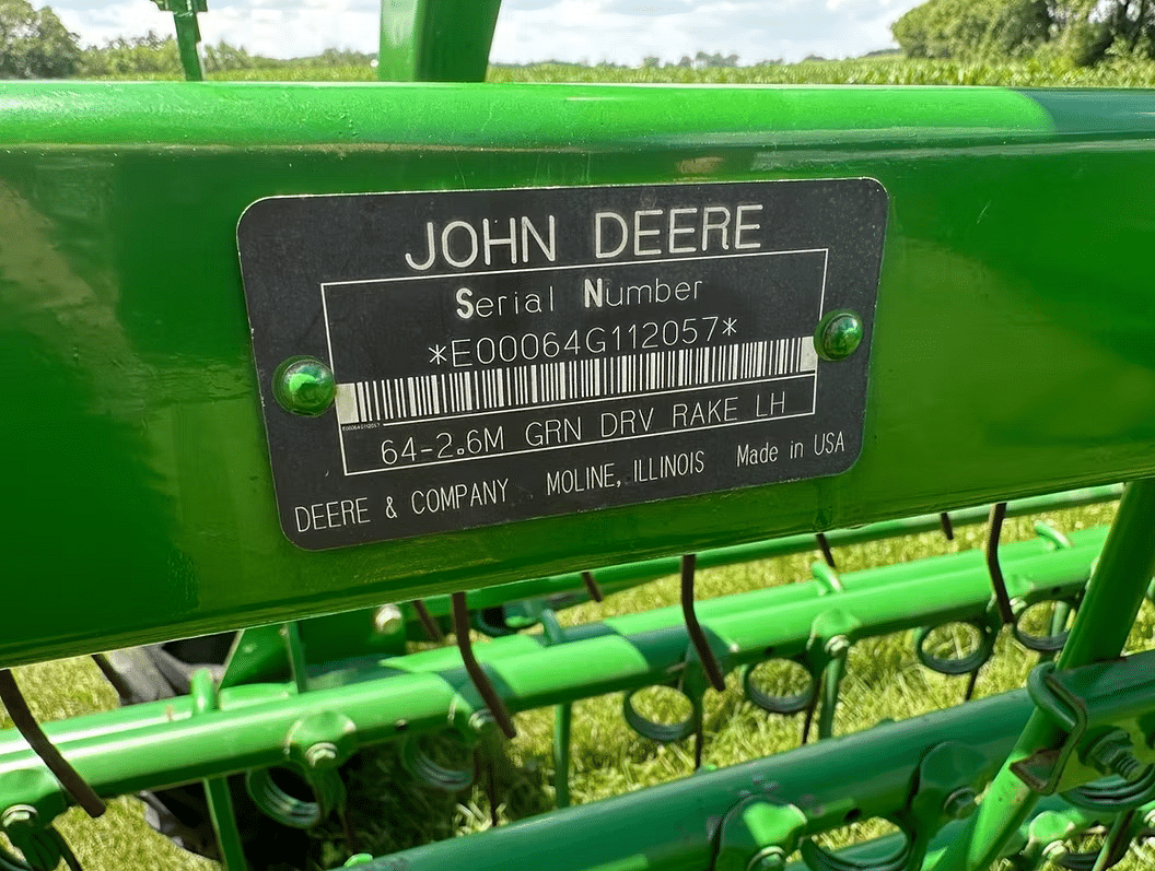 Image of John Deere 64 Image 1