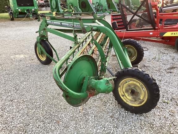 Image of John Deere 64 equipment image 4