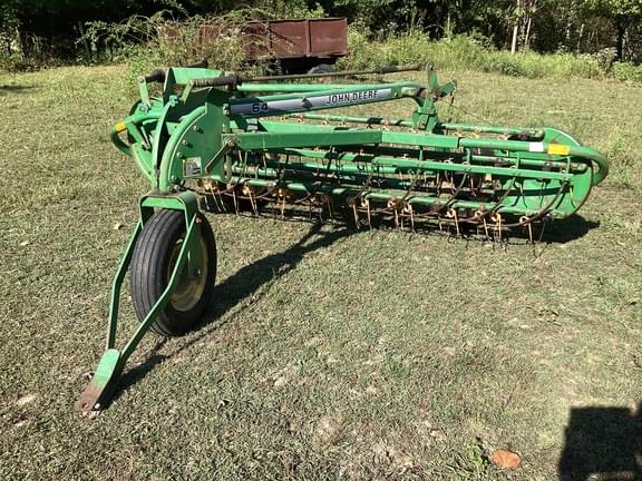 Image of John Deere 64 equipment image 2