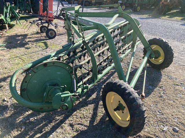 Image of John Deere 64 equipment image 3