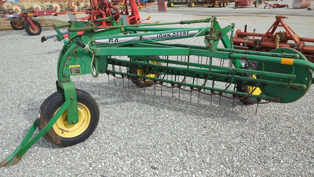 Image of John Deere 64 Primary image