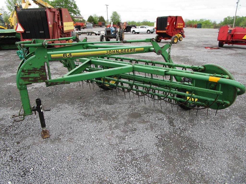 Main image John Deere 64