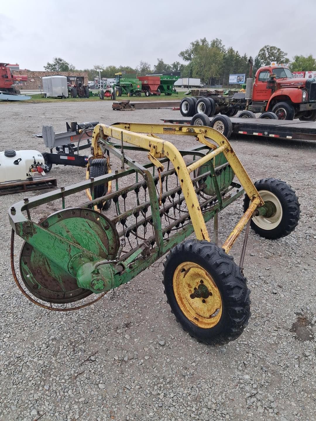Image of John Deere 640 Primary image