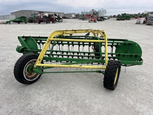 Image of John Deere 640 equipment image 4