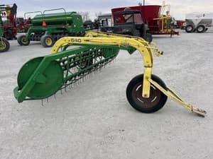 John Deere 640 Image