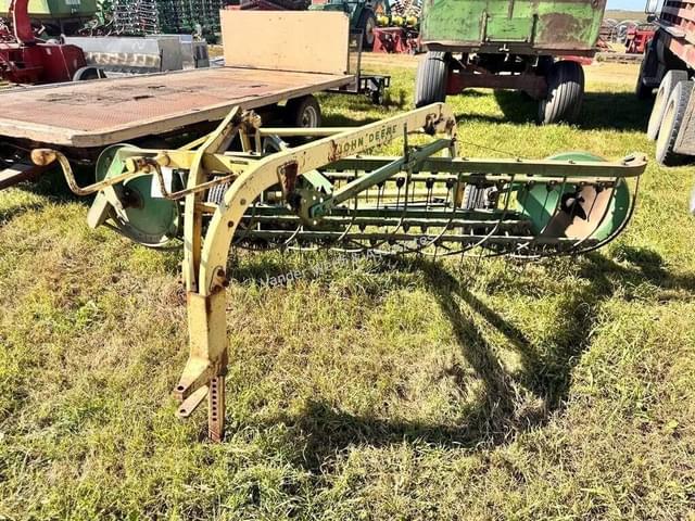 Image of John Deere 640 equipment image 1