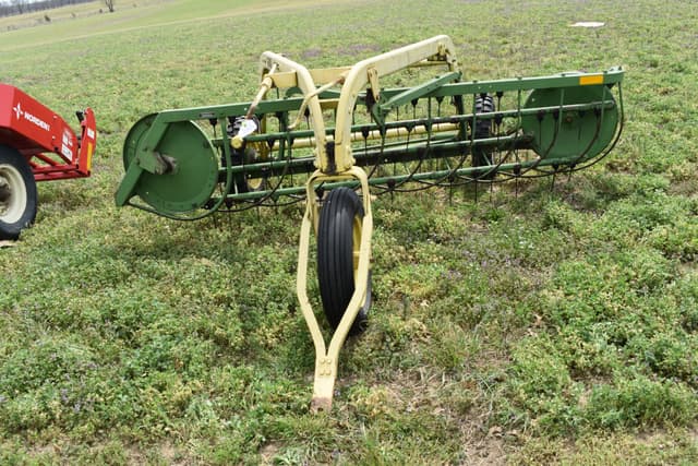 Image of John Deere 640 equipment image 1