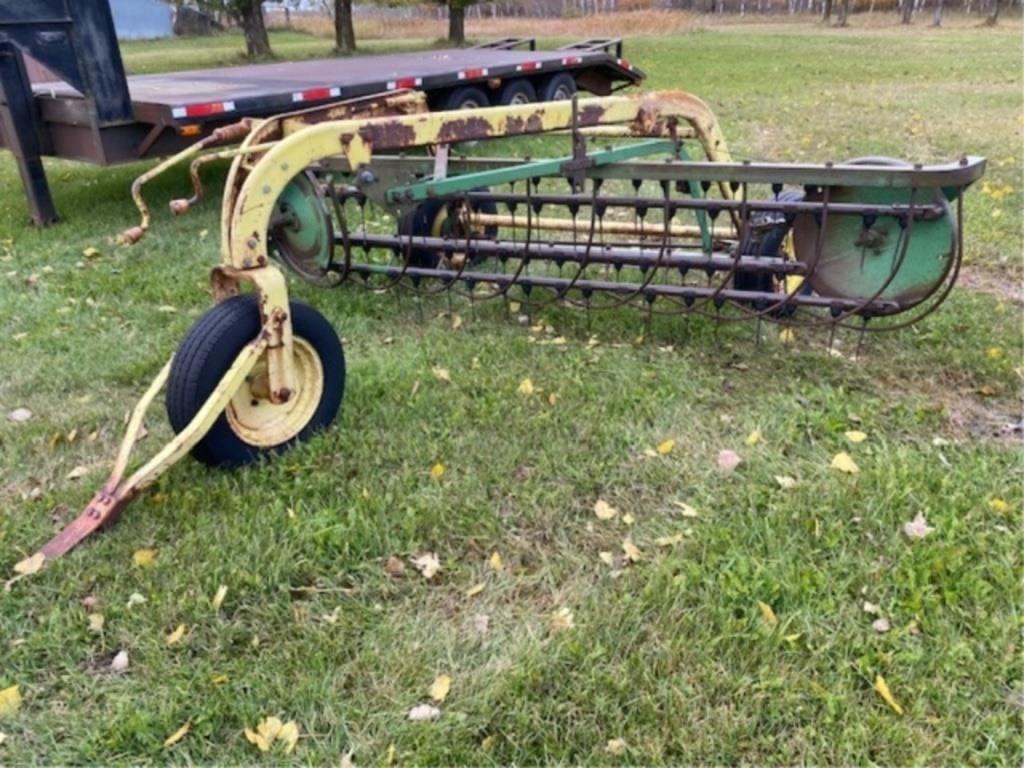 Image of John Deere 640 Primary image