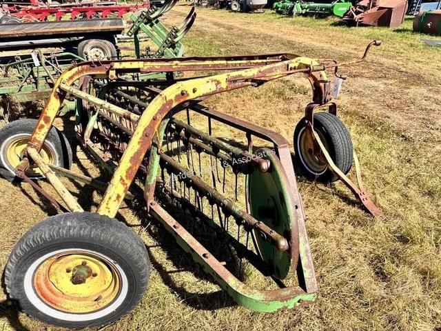 Image of John Deere 640 equipment image 3