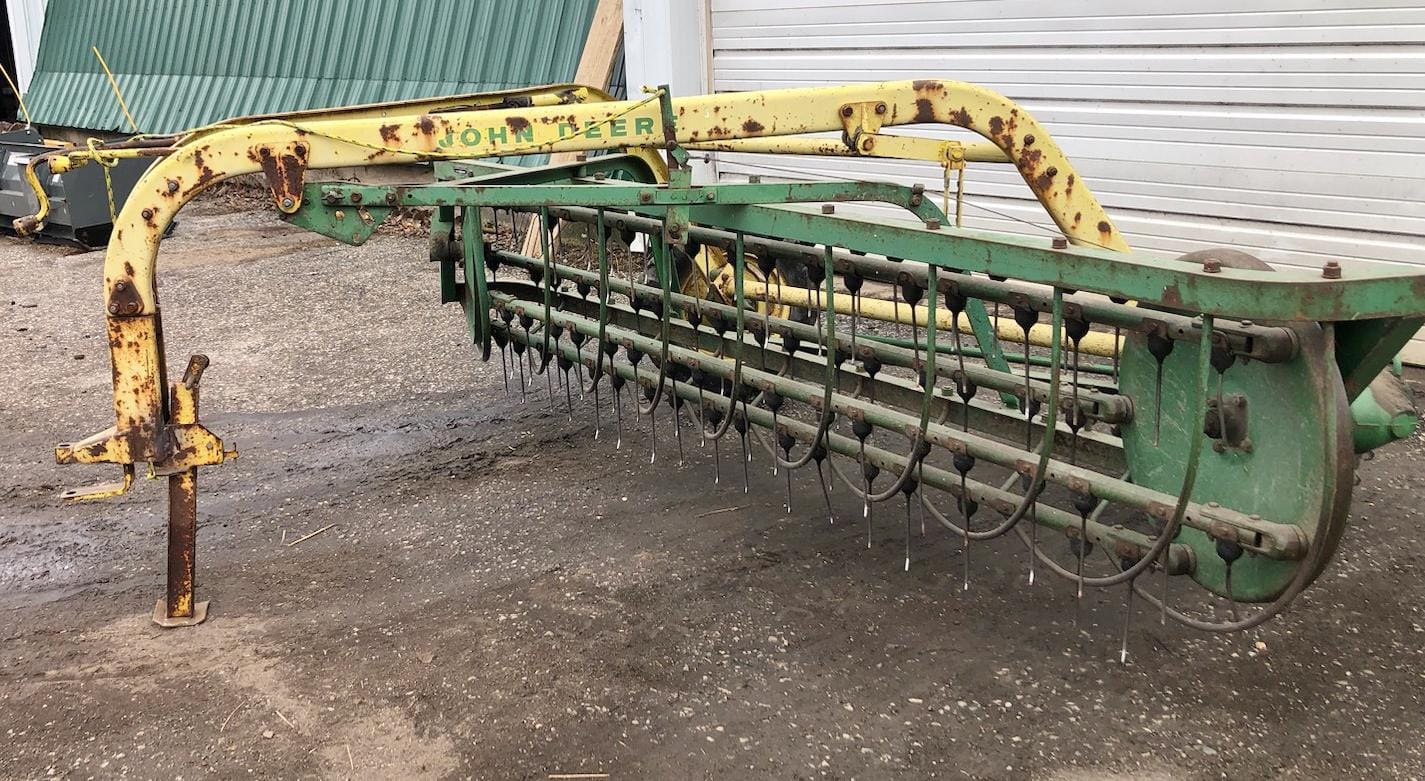 Main image John Deere 640