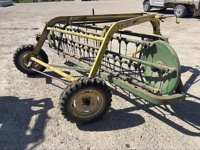 Image of John Deere 640 equipment image 1