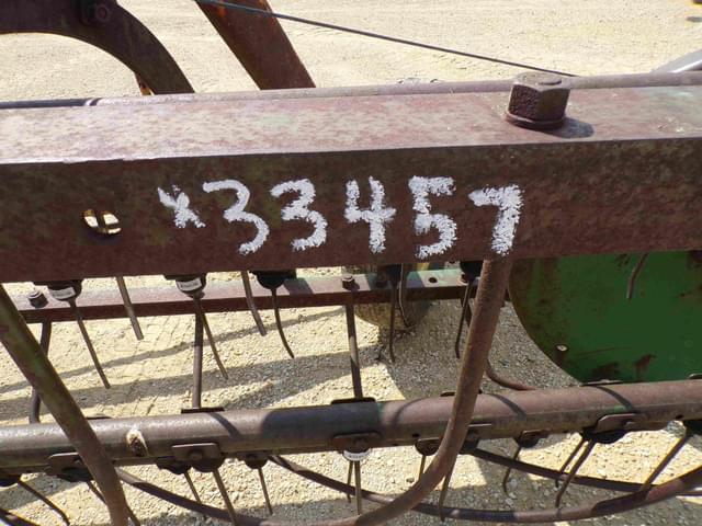 Image of John Deere 640 equipment image 1