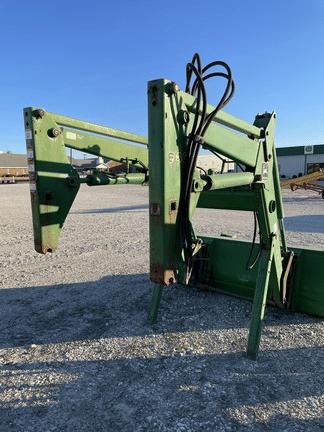 Main image John Deere 640