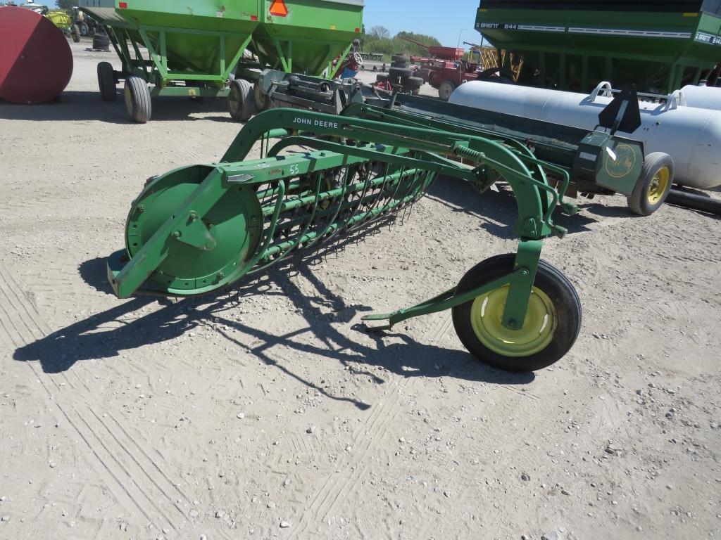 Image of John Deere 640 Image 1