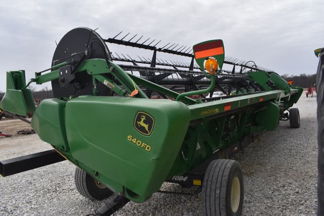 Image of John Deere 640FD equipment image 2